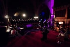 Genieten achter in het koor