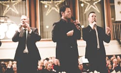 Sir 5 op de volkskerstzang Hengelo