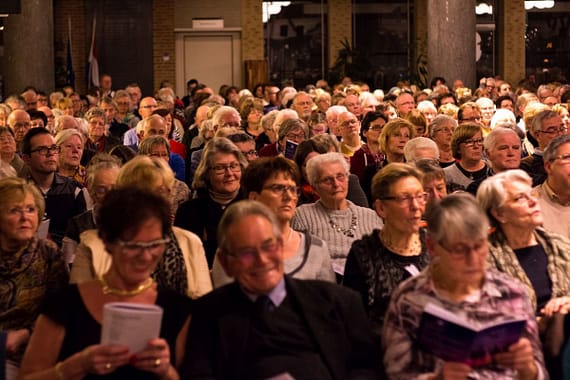 Volkskerstzang 2015 16