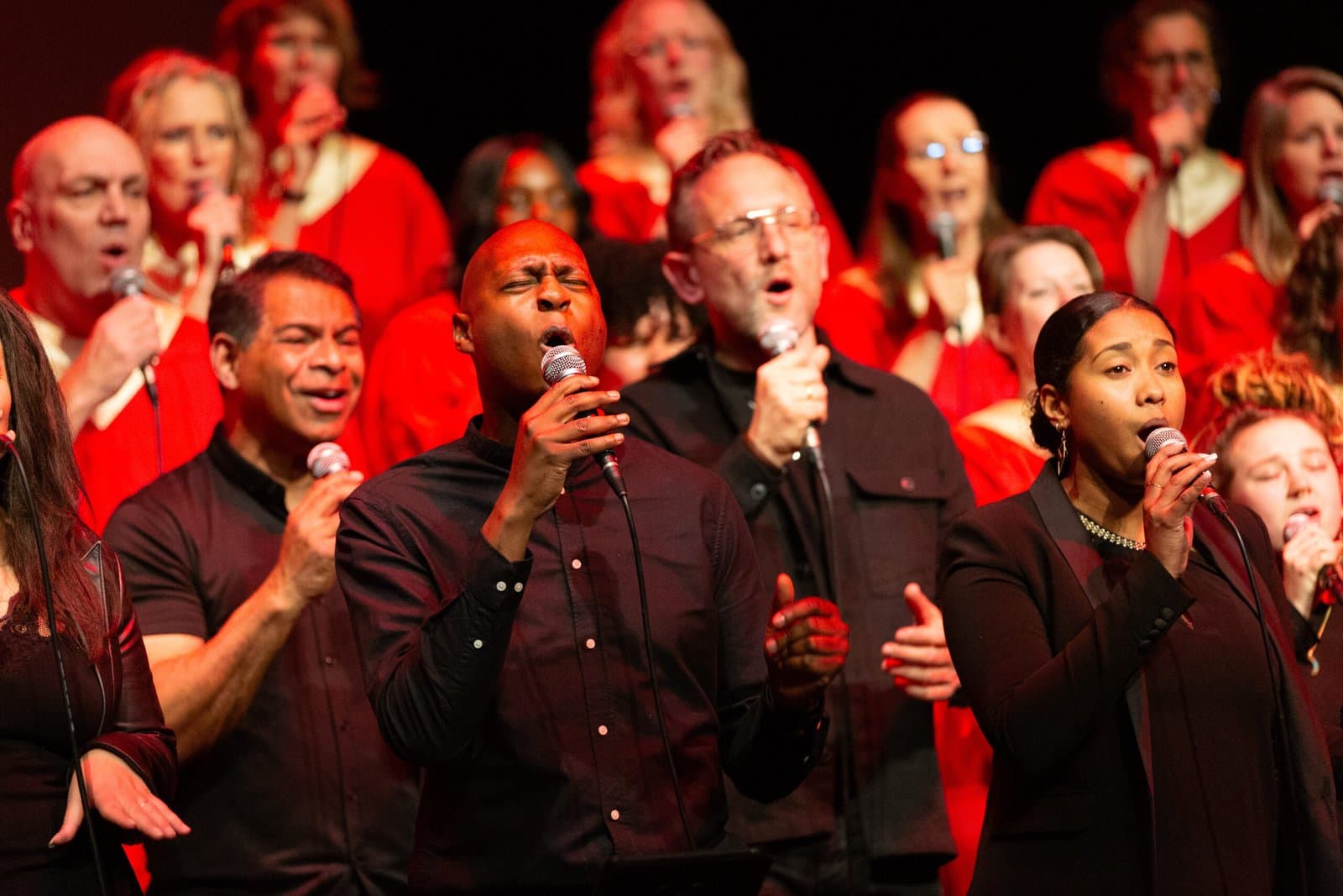 Total Praise, een Praisekoor met Pearl als dirigent